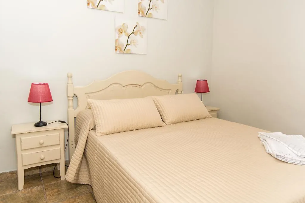 Apartamentos Casamonteymar 베예데라프론테라